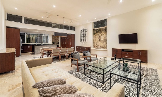 Zona Paseo Montejo Casa | M45 Oasis a 2 calles de Paseo Montejo
