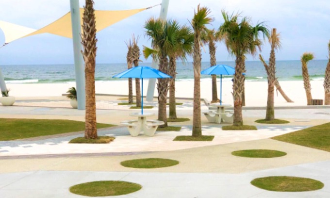 Gulf Shores Condominio | 3br/2ba Full Condo w/ Pool & Gym, Sleeps 7