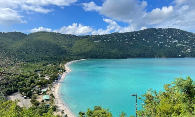 Rosendal Condominio | 3BR/3BA Luxury Villa! Sleeps 6- mins to Magens Bay
