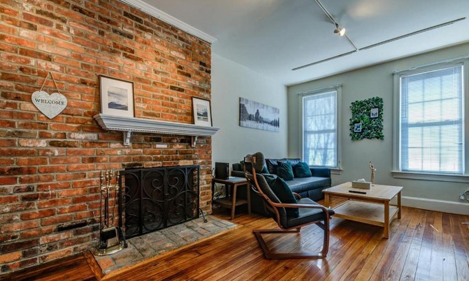 Northeast Alexandria Casa | 3BR Colonial House with Parking by CozySuites
