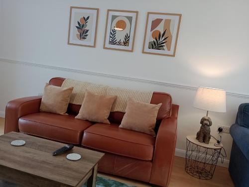 Bicester Casa | 3BR House with garden near Bicester Village