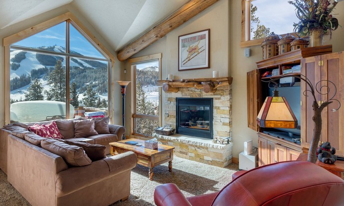 Winter Park Casa | 3BR Lakota Townhome, <1 milla de Winter Park Resort, impresionantes vistas, admite mascotas