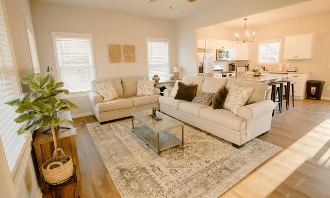 Dahlonega Casa | 3BR Roper Ln Retreat- close to everything!
