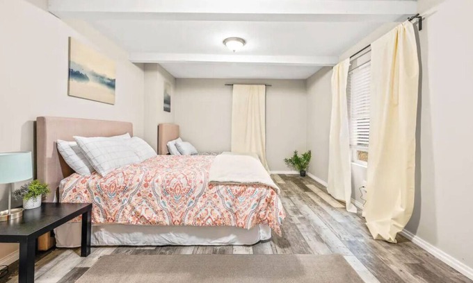 Tigard Villa | 3BR Sleeps 9 Near Washington Sq Mall