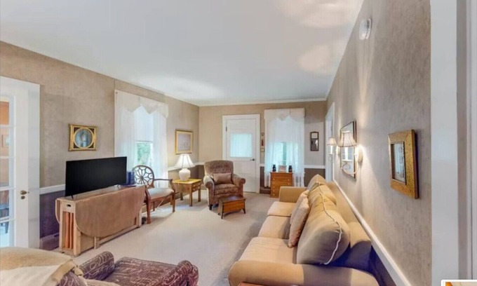 Seal Harbor Casa | 3BR- Walk or Bike to Acadia! [Carpenters Quarters]