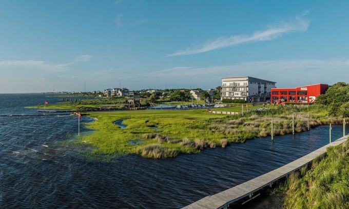 Waves Condominio | 3BR Water View Escape - Steps to REAL & Dining