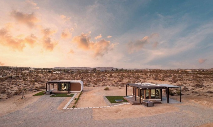 Yucca Valley Apartamento | 3D JT: 3D-Printed Tiny Homes w/ Spa & Pool