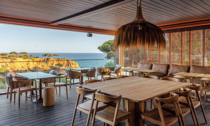Olhos D'Agua Hotel | 3HB Falésia Beach