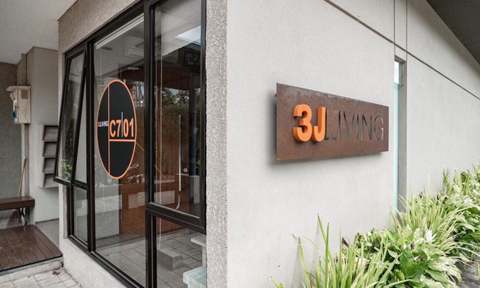 Binong Casa | 3J Living
