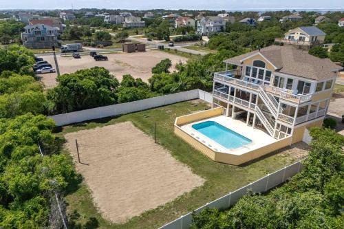 Whalehead Beach Casa | 3Min Walk to Beach Pool and Hot Tub