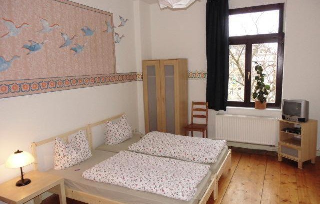 Loebtau Apartamento | 3R-Fewo-bis-9-Personen-zentral-T4
