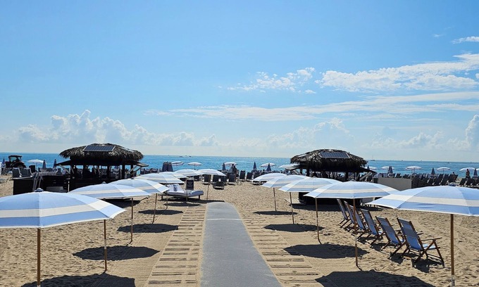 Central Beach Complejo | La mejor ubicación! MEJOR alojamiento! ¡Las MEJORES amenidades privadas del resort de playa! 4363 Sf!