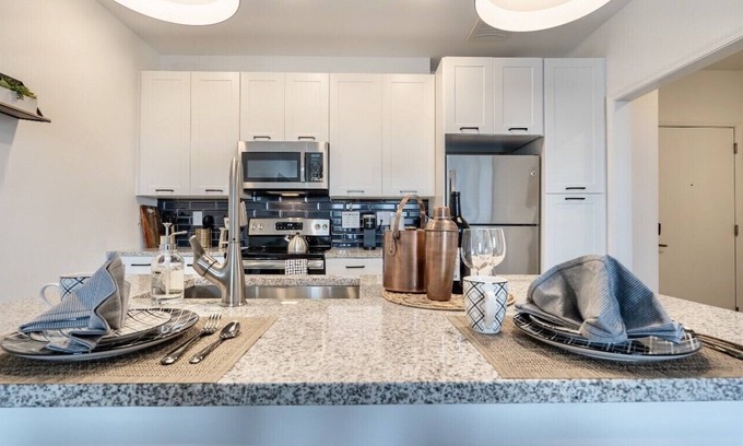 Castleberry Hill Condominio | 4/20 Friendly Benz Bungalow Atl GWCC
