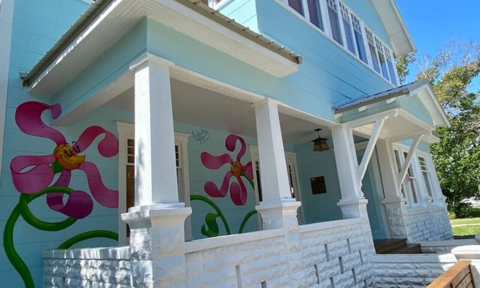 Historic Old Northeast Apartamento | (4) 320 Unit #4 · Downtown St. Pete/Historic Old NE Retreat #4