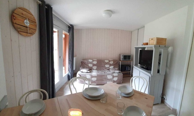 Les Contamines-Montjoie Apartamento | 4 - 6 person apartment at the foot of the cable car