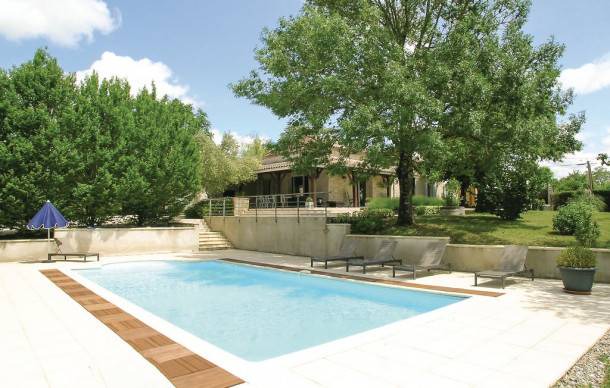 Saint-Aubin-de-Cadelech Casa | 200 m² Casa ∙ 4 habitaciones ∙ 8 personas
