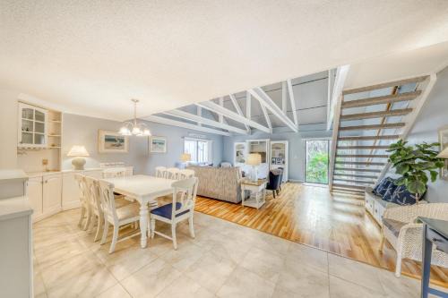 Palmetto Dunes Apartamento | 4 Bed 2 Bath Apartment in Queens Grant Villas