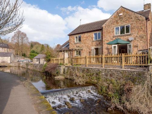 Bakewell Casa | 4 Bed in Bakewell PK911