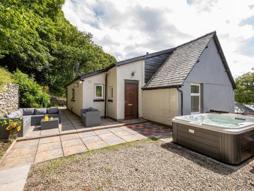 Bala Casa | 4 Bed in Bala 75288