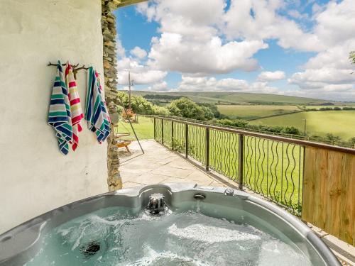 Brayford Casa | 4 Bed in Exmoor 64340