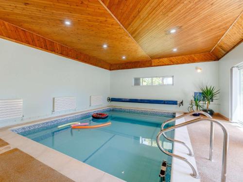 Netley Casa | 4 Bed in Netley 82920