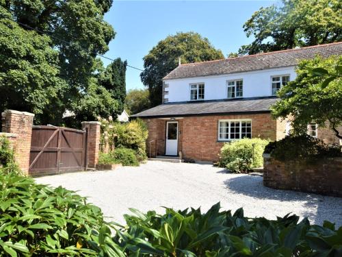Ladock Casa | 4 Bed in Truro 75546