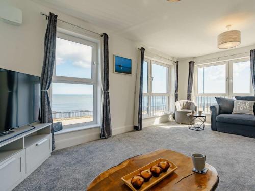 Whitley Bay Casa | 4 Bed in Whitley Bay 87396