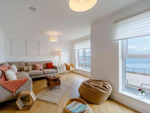 Whitley Bay Casa | 4 Bed in Whitley Bay 87186