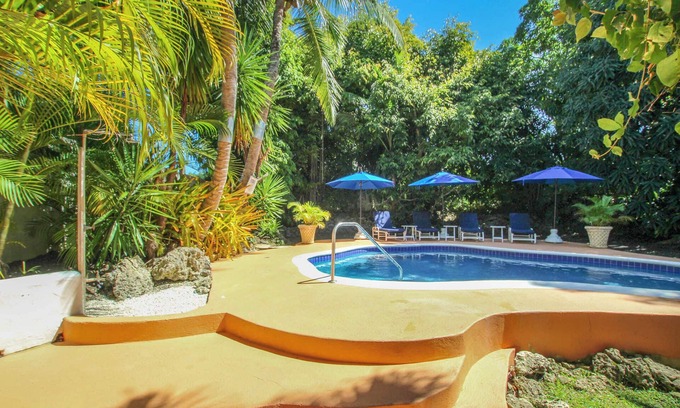 Porters Villa | Villa de 4 dormitorios con piscina cerca de la playa - Pavilion Villa