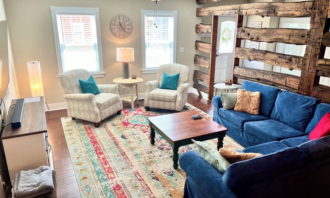 Marklesburg Casa | 4 Bedroom, 2.5 Bath, Historic Home, 2 mins. to Raystown Lake!