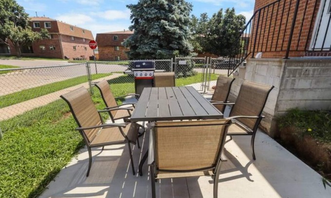 North Central Omaha Casa | 4 Bedroom, 2 Bath, Duplex, 4’ Fence, EV-Charger