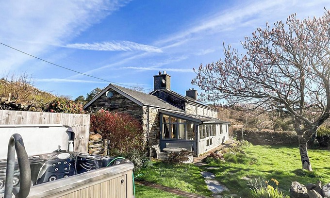 Penrhyndeudraeth Cabaña | Alojamiento de 4 habitaciones en Penrhyndeudraeth, near Porthmadog