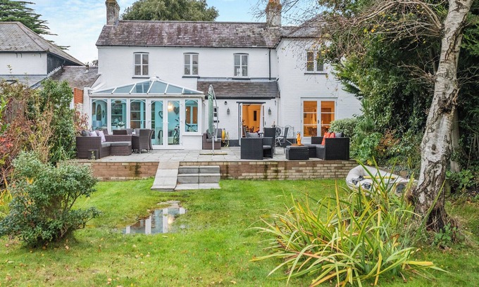 Mudeford Cabaña | 4 bedroom accommodation in Mudeford, near Christchurch