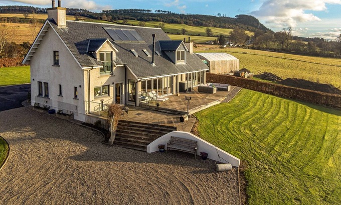 Marybank Cabaña | 4 bedroom accommodation in Muir of Ord
