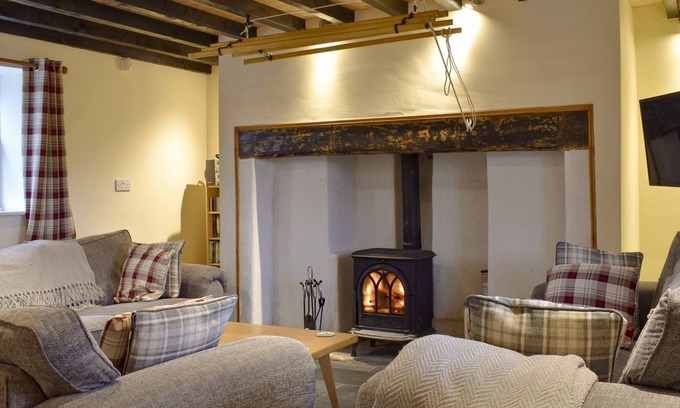 Blaisdon Cabaña | 4 bedroom accommodation in Minsterworth, near Gloucester