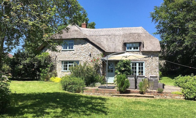 Eleighwater Casa | 4 bedroom accommodation in Burridge