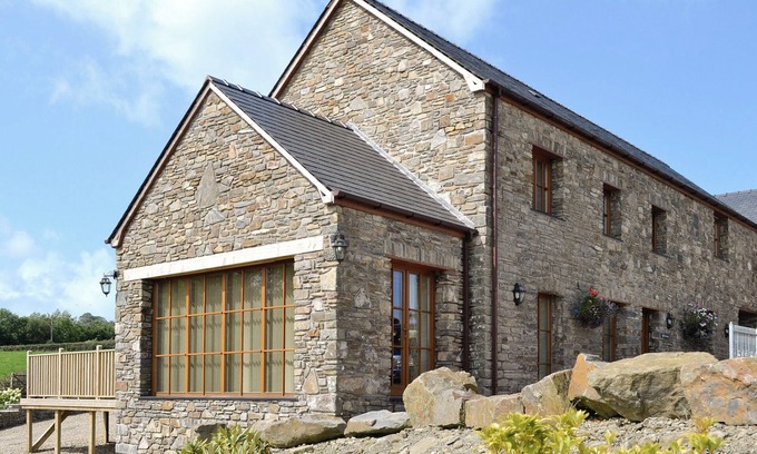 Felinfach Cabaña | Alojamiento de 4 habitaciones en Mydroilyn, near Aberaeron