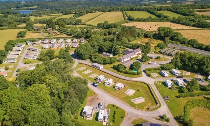Landshipping Casa | 4 bedroom accommodation in Narberth