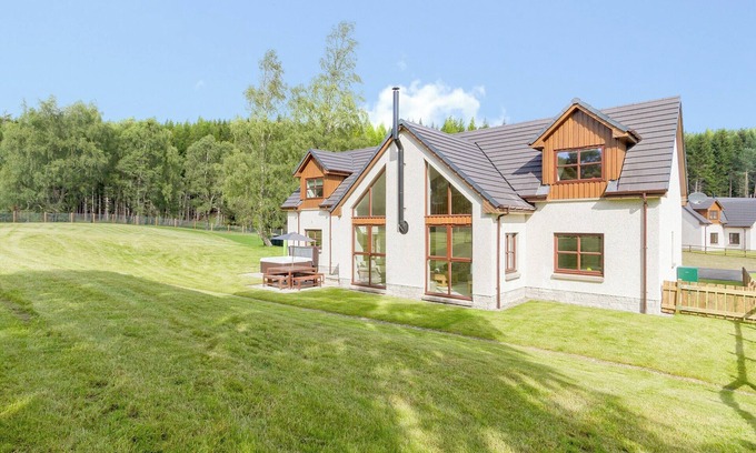 Aviemore Cabaña | Alojamiento de 4 habitaciones en Aviemore