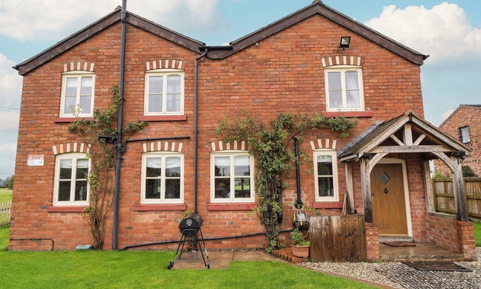 Overton-on-dee Cabaña | Alojamiento de 4 habitaciones en Wrexham