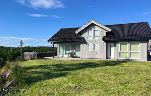 Arendal Casa | 4 Bedroom Amazing Home In Færvik