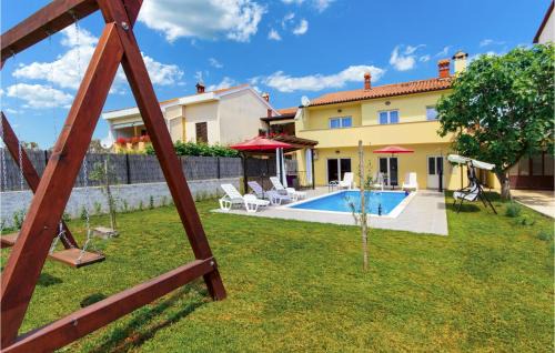 Valdebek Casa | 4 Bedroom Amazing Home In Pula