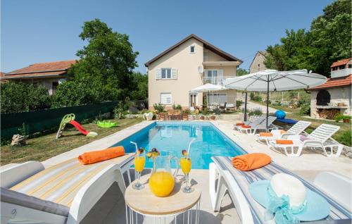 Suhac Casa | 4 Bedroom Amazing Home In Suhac