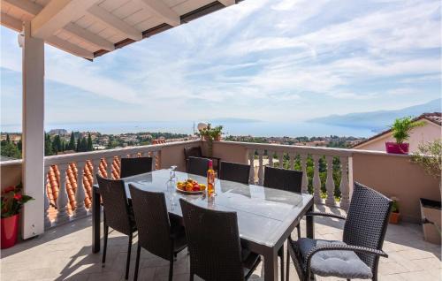 Kastav Apartamento | 4 Bedroom Awesome Apartment In Kastav