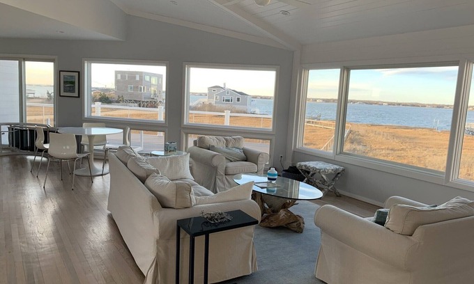 Westhampton Beach Casa | Casa de 4 dormitorios frente a la bahía en Dune Rd