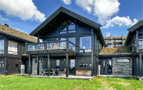 yer Casa | 4 Bedroom Beautiful Home In Øyer