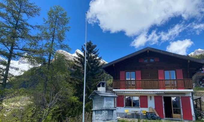 Ovronnaz Chalet De Esquí | 4 bedroom Chalet de Charme in Ovronnaz - Panoramic view of the Alps & Premium Comfort