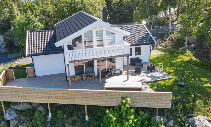 Lindesnes Casa | Acogedora casa de 4 dormitorios en.