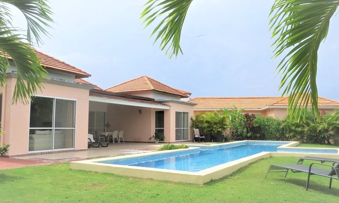 Costa Blanca Villa | Golf & Beach Villa independiente con piscina privada