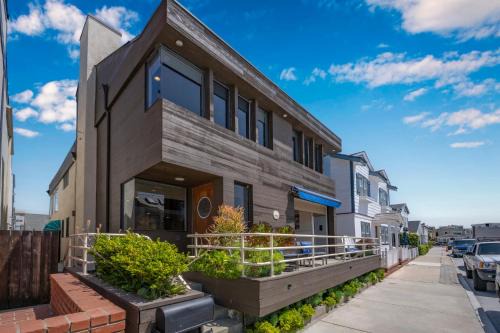 Balboa Peninsula Casa | 4 bedroom Home in Quiet Neighborhood near Beach